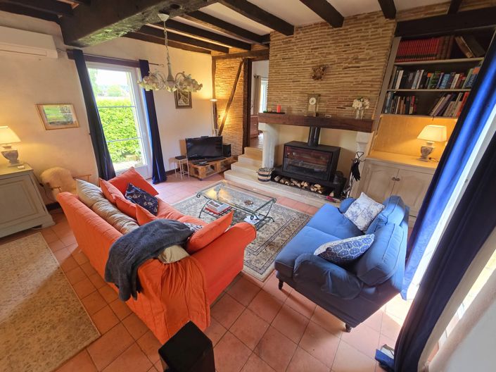 Image No.5-6 Bed House for sale