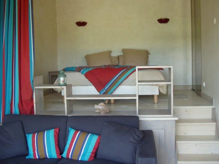 Image No.10-2 Bed House for sale