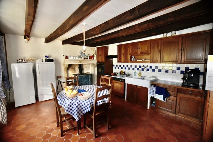 Image No.3-4 Bed Village House for sale