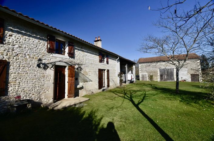 Image No.5-4 Bed Village House for sale