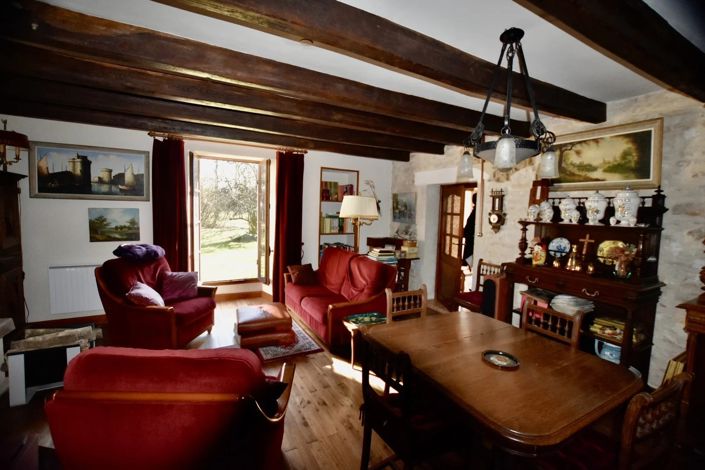 Image No.7-4 Bed Village House for sale