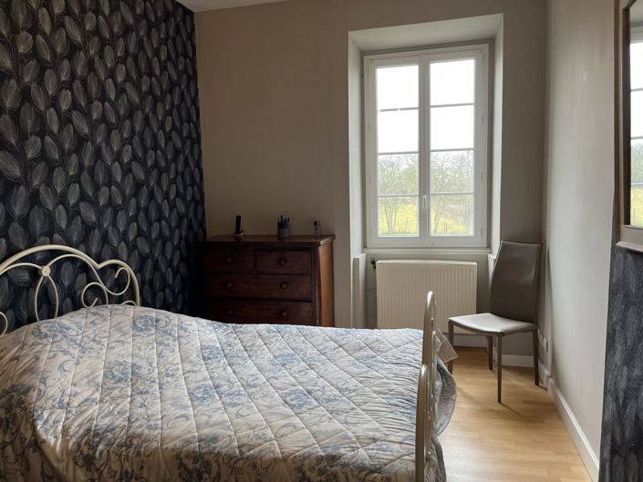 Image No.13-4 Bed House for sale