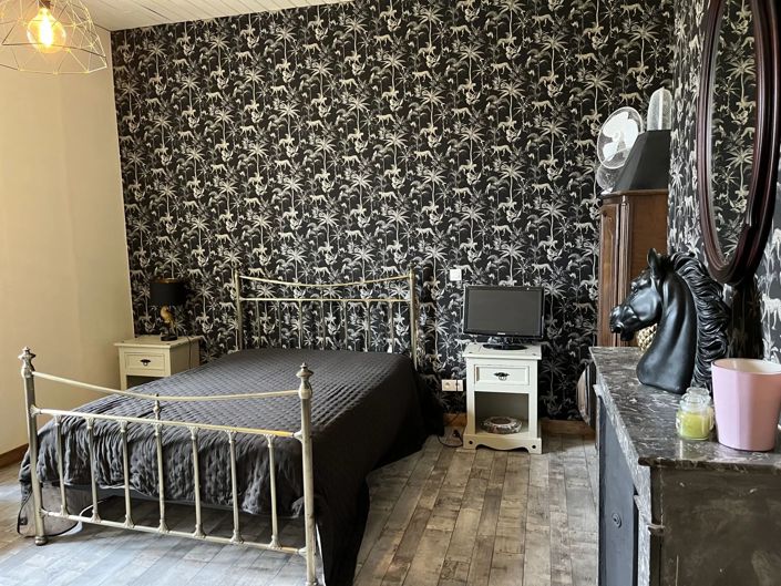 Image No.15-4 Bed House for sale