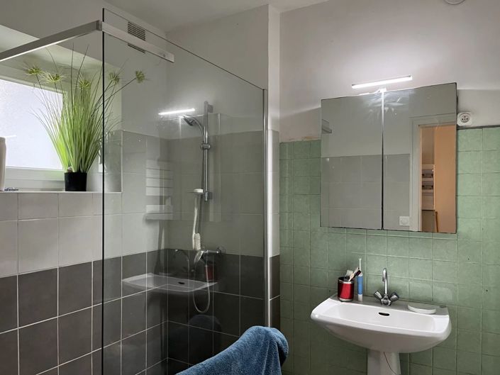 Image No.11-4 Bed House for sale