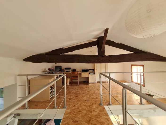 Image No.11-6 Bed House for sale