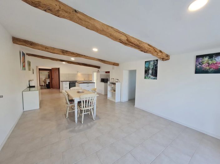 Image No.15-6 Bed House for sale