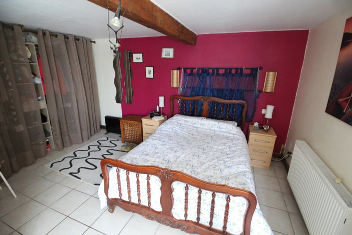 Image No.4-7 Bed House for sale