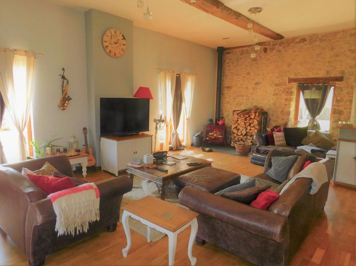 Image No.4-7 Bed House for sale