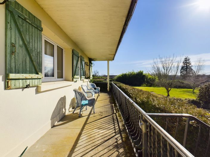 Image No.15-9 Bed House for sale