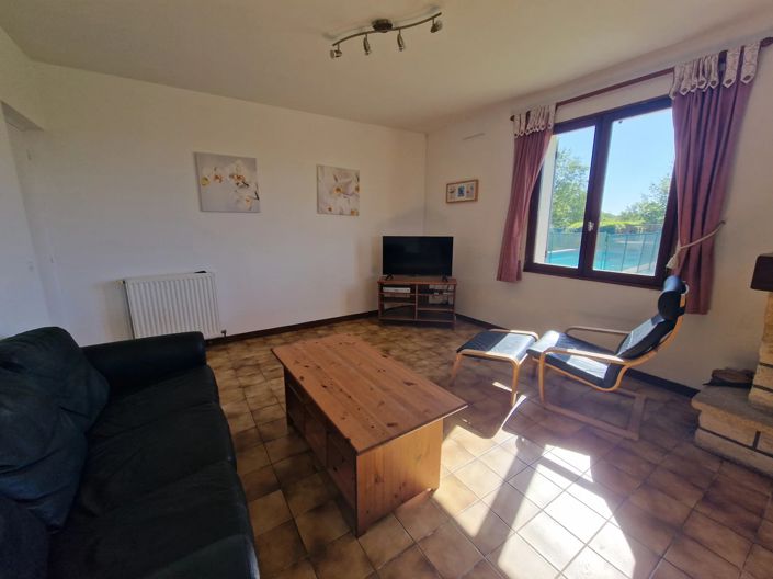 Image No.10-4 Bed House for sale