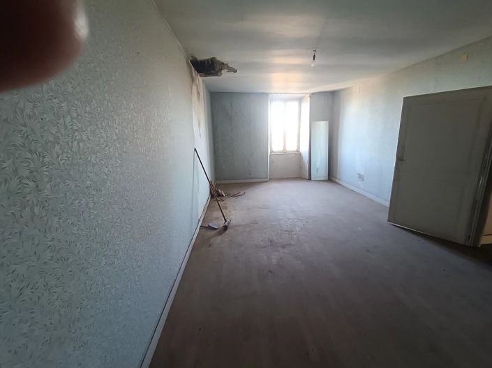 Image No.11-4 Bed House for sale