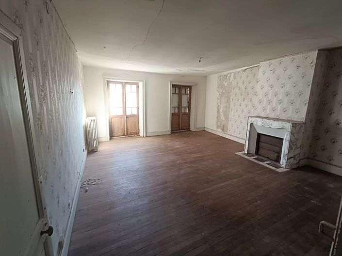 Image No.6-4 Bed House for sale