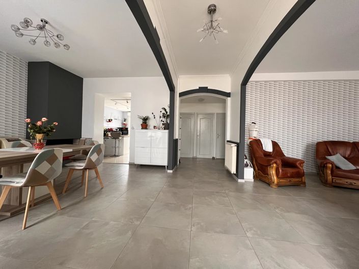 Image No.10-5 Bed Village House for sale