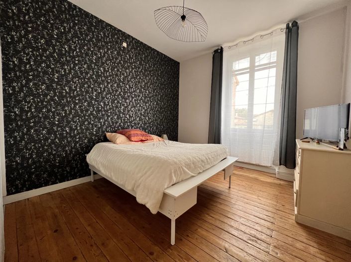 Image No.13-5 Bed Village House for sale