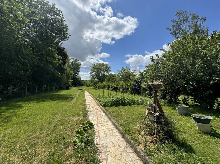 Image No.2-5 Bed Village House for sale