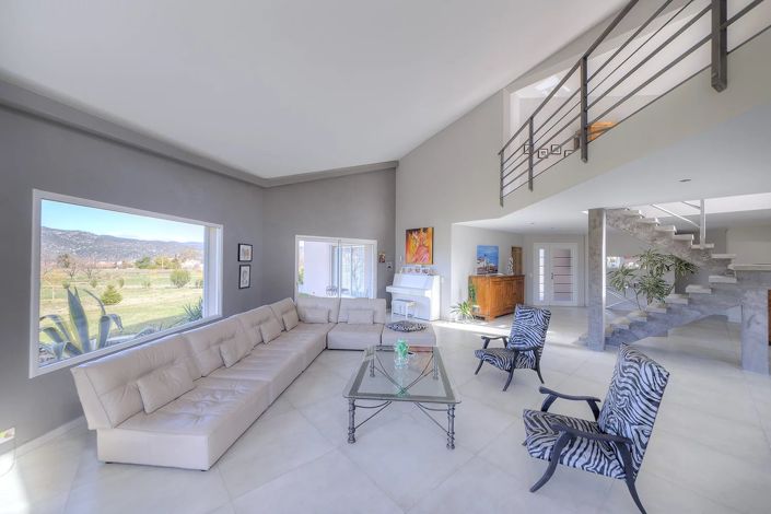 Image No.4-3 Bed House for sale