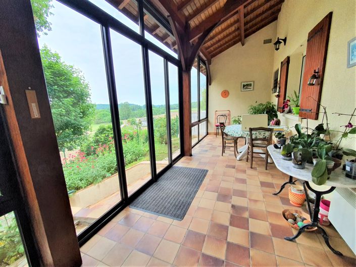 Image No.3-3 Bed House for sale