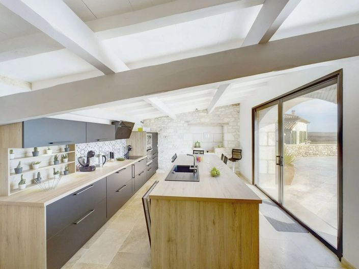 Image No.3-4 Bed House for sale