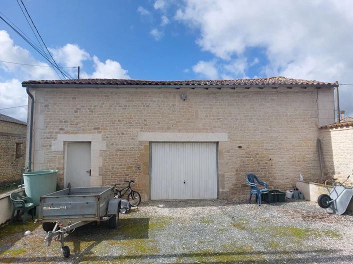 Image No.13-3 Bed House for sale