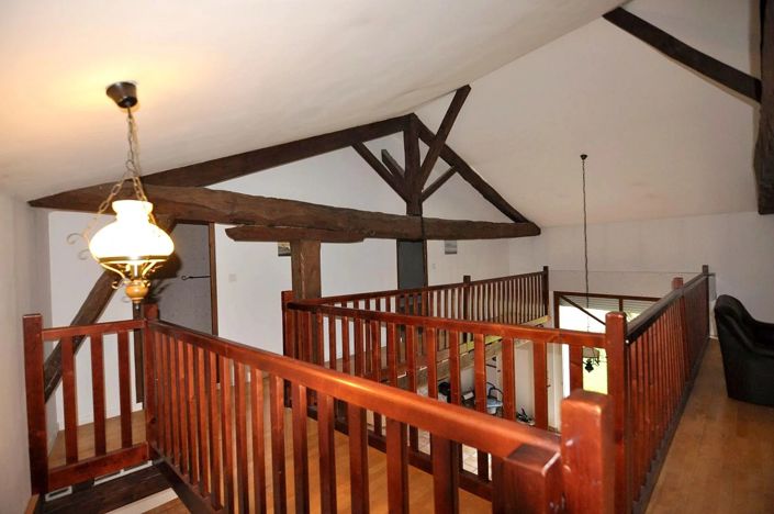 Image No.8-3 Bed House for sale