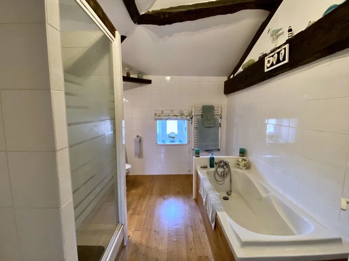 Image No.10-2 Bed House for sale