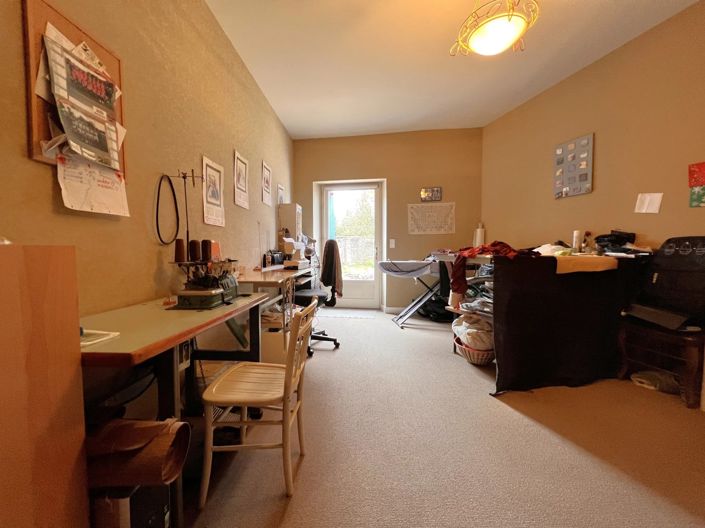 Image No.13-5 Bed House for sale