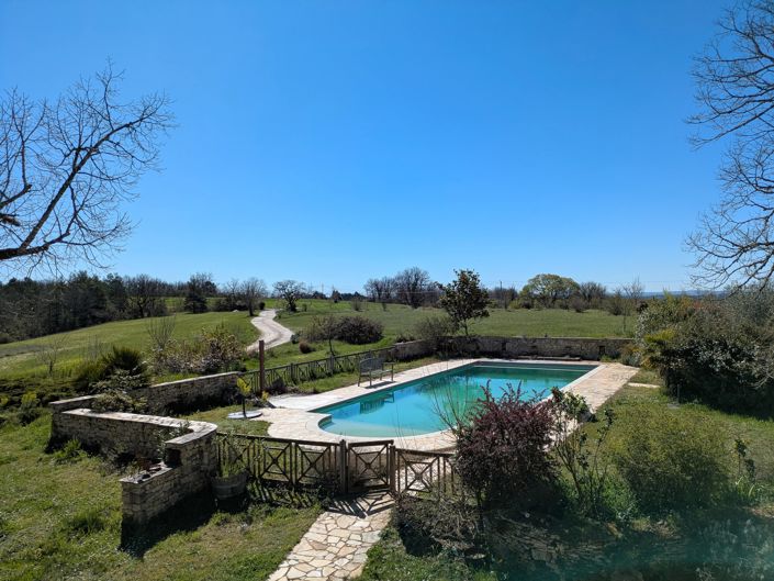 Image No.13-8 Bed House for sale