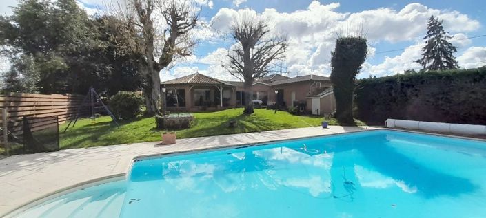 Image No.2-3 Bed House for sale