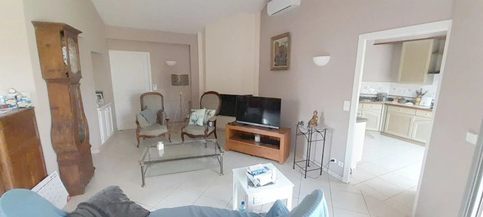 Image No.3-3 Bed House for sale