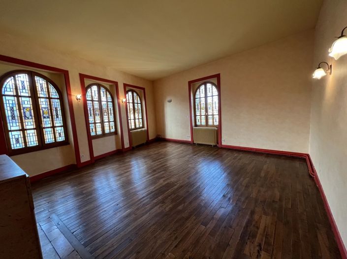 Image No.3-7 Bed Village House for sale