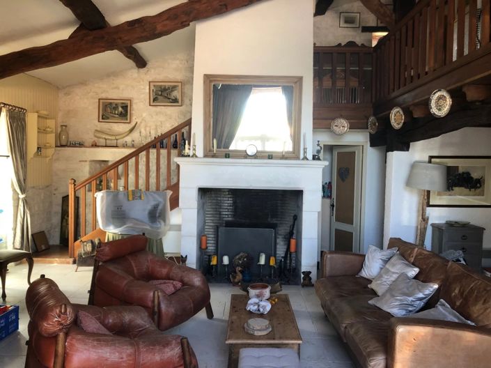 Image No.11-5 Bed House for sale