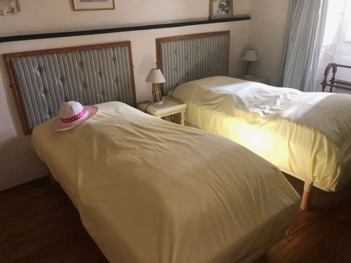 Image No.14-5 Bed House for sale