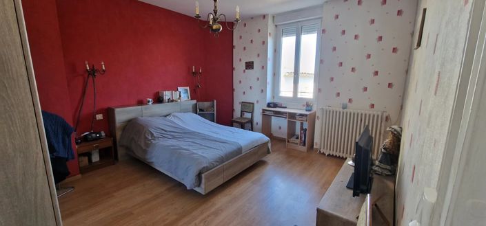 Image No.11-5 Bed Village House for sale