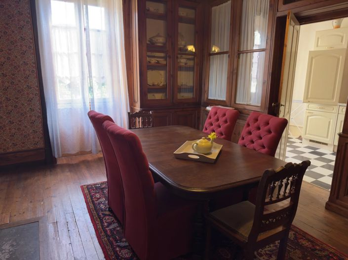 Image No.6-13 Bed House for sale