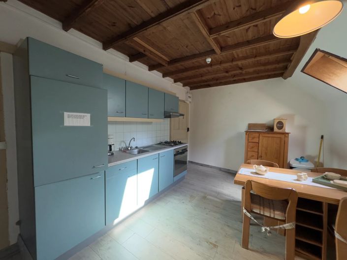 Image No.8-13 Bed House for sale