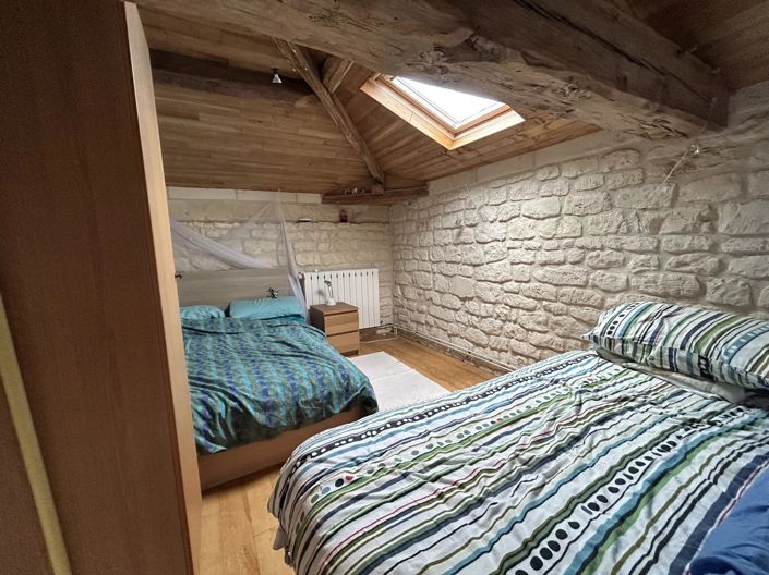 Image No.12-5 Bed House for sale