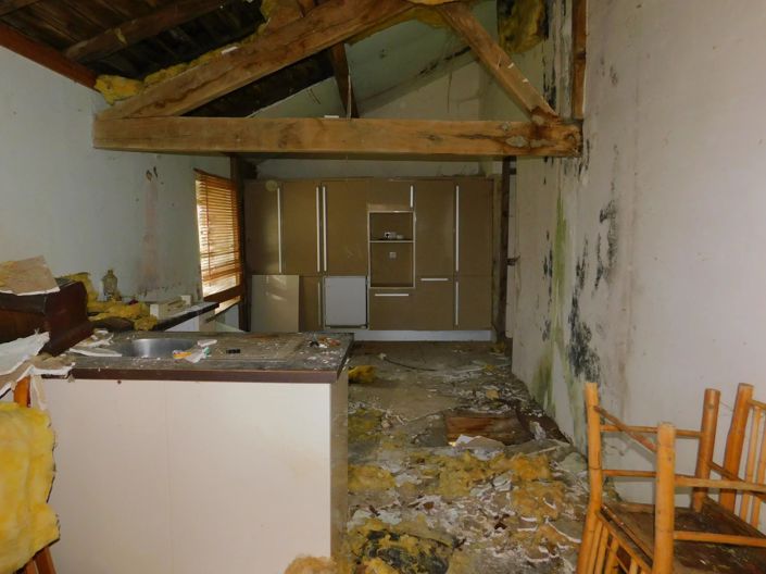 Image No.15-7 Bed House for sale