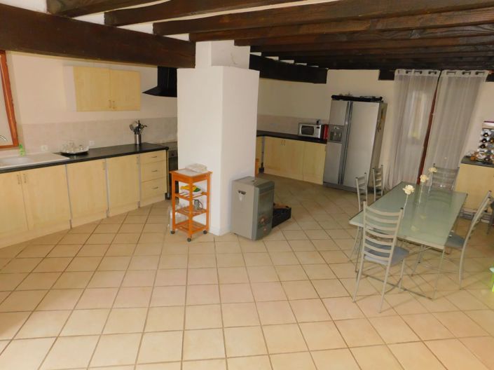 Image No.6-7 Bed House for sale