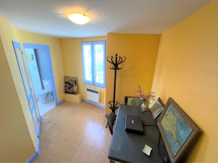 Image No.14-9 Bed Village House for sale