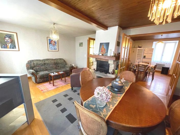 Image No.6-9 Bed Village House for sale