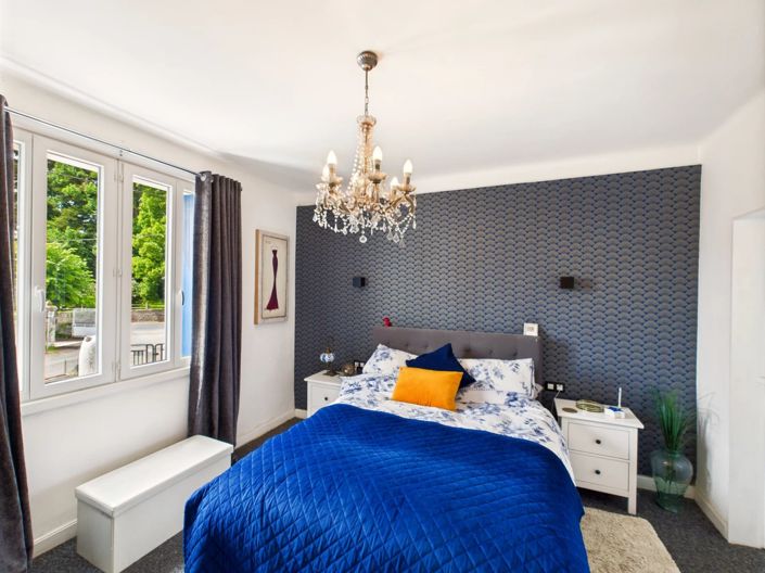 Image No.5-4 Bed House for sale