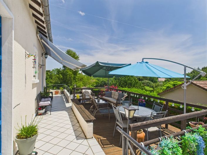 Image No.9-4 Bed House for sale