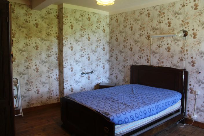 Image No.9-4 Bed House for sale