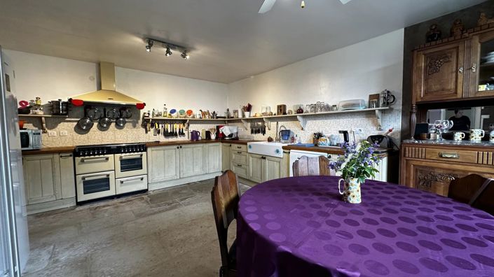 Image No.3-3 Bed House for sale