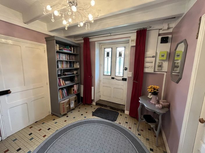 Image No.5-3 Bed House for sale