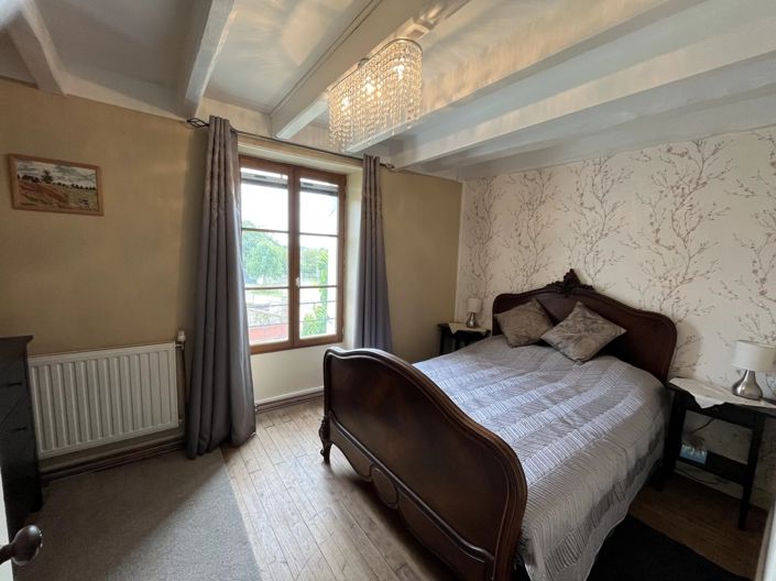 Image No.9-3 Bed House for sale