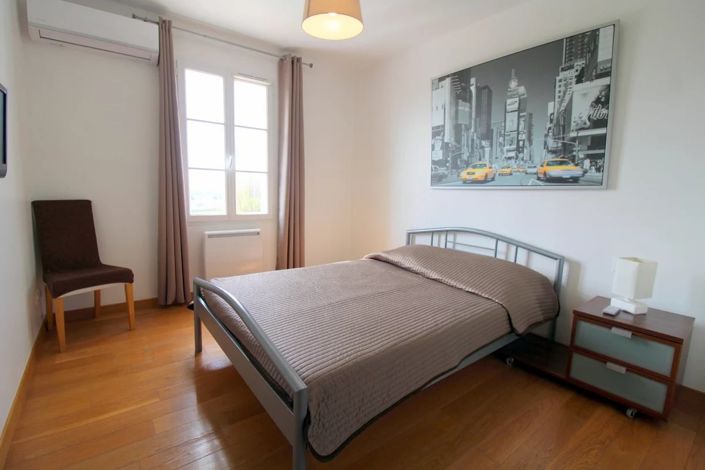 Image No.8-7 Bed Village House for sale