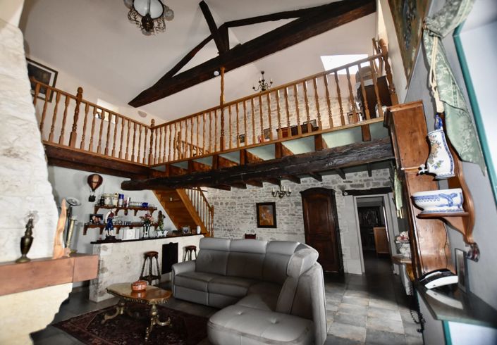 Image No.5-7 Bed Village House for sale