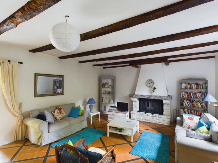 Image No.3-4 Bed House for sale