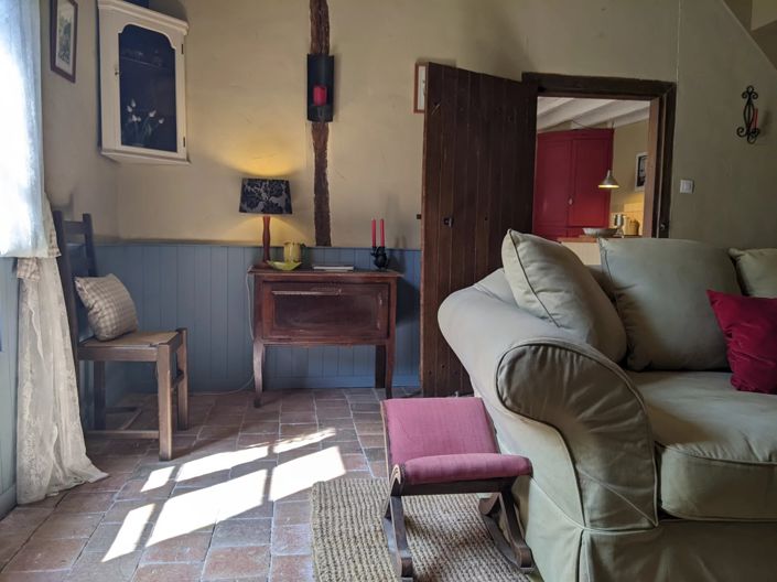 Image No.2-2 Bed Village House for sale